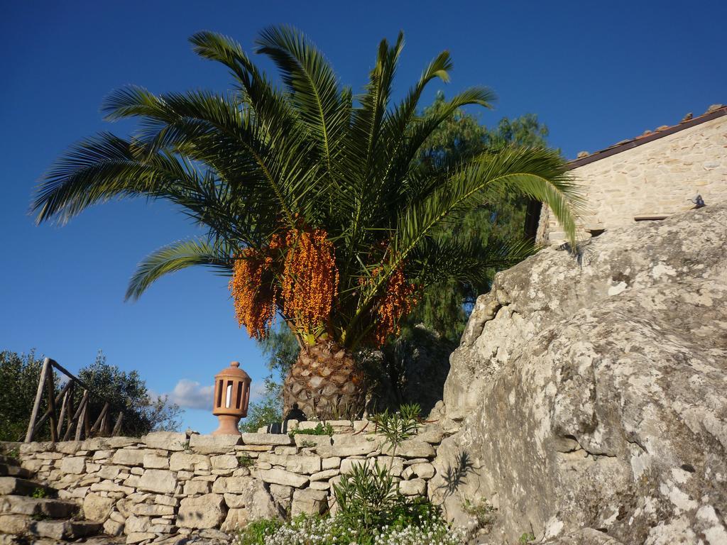 Rocca Del Vento Bed & Breakfast San Pantaleone Dış mekan fotoğraf