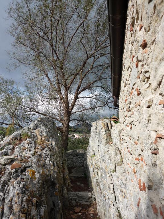 Rocca Del Vento Bed & Breakfast San Pantaleone Oda fotoğraf