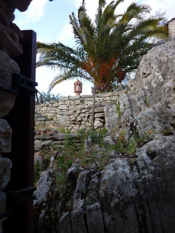 Rocca Del Vento Bed & Breakfast San Pantaleone Oda fotoğraf