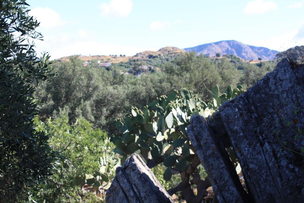 Rocca Del Vento Bed & Breakfast San Pantaleone Dış mekan fotoğraf
